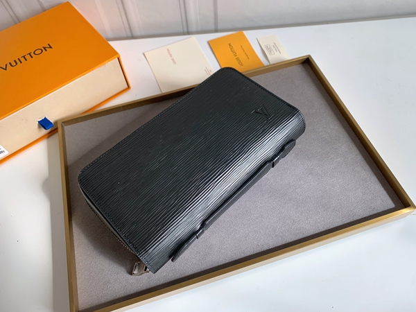 LVコピーウォレット背面デザイン